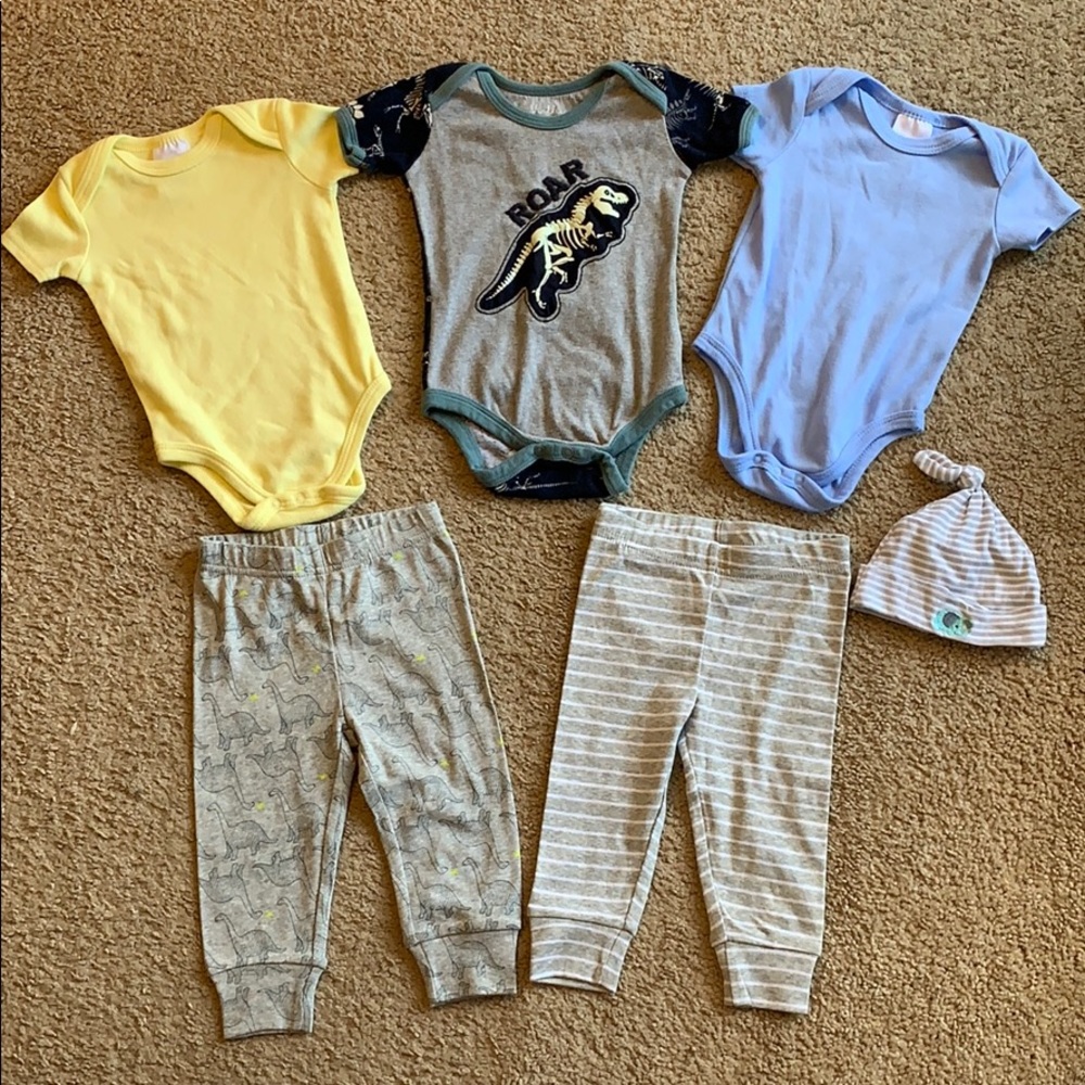 Baby 6-9 Month Clothing Lot